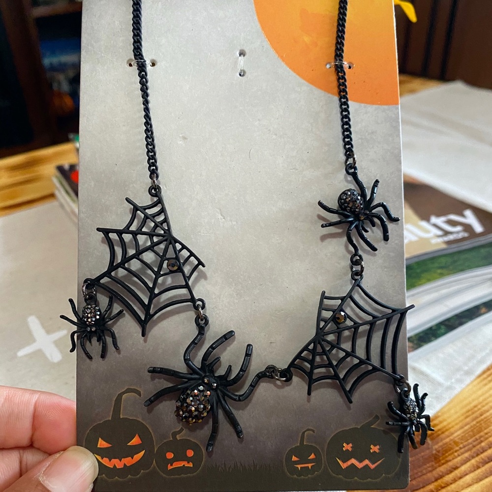 🎃Halloween I Am Jewelry Spider Necklace🎃